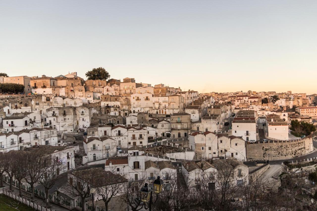 Affittacamere Villa Bisceglia Monte SantʼAngelo Exterior foto